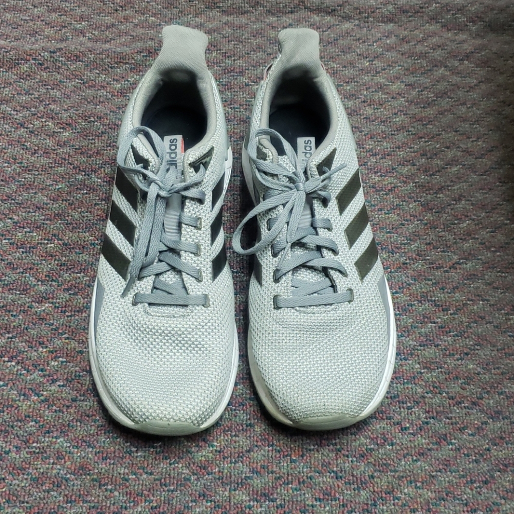 Men's Adidas Sneaker